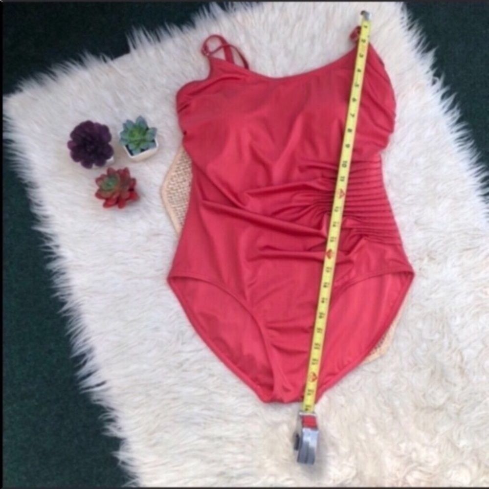 Calvin Klein Ruched Side One Piece Swimsuit - Picture 7 of 9